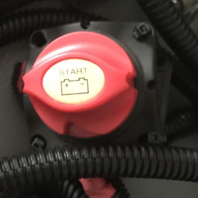 Ironman 4x4 140 Amp Dual Battery Kit, Car Accessories on Carousell