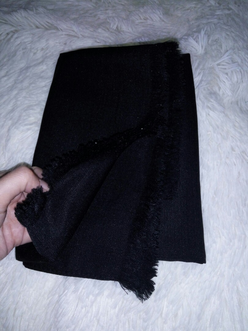 Jilbab Pashmina Warna Hitam Womens Fashion Muslim Fashion On