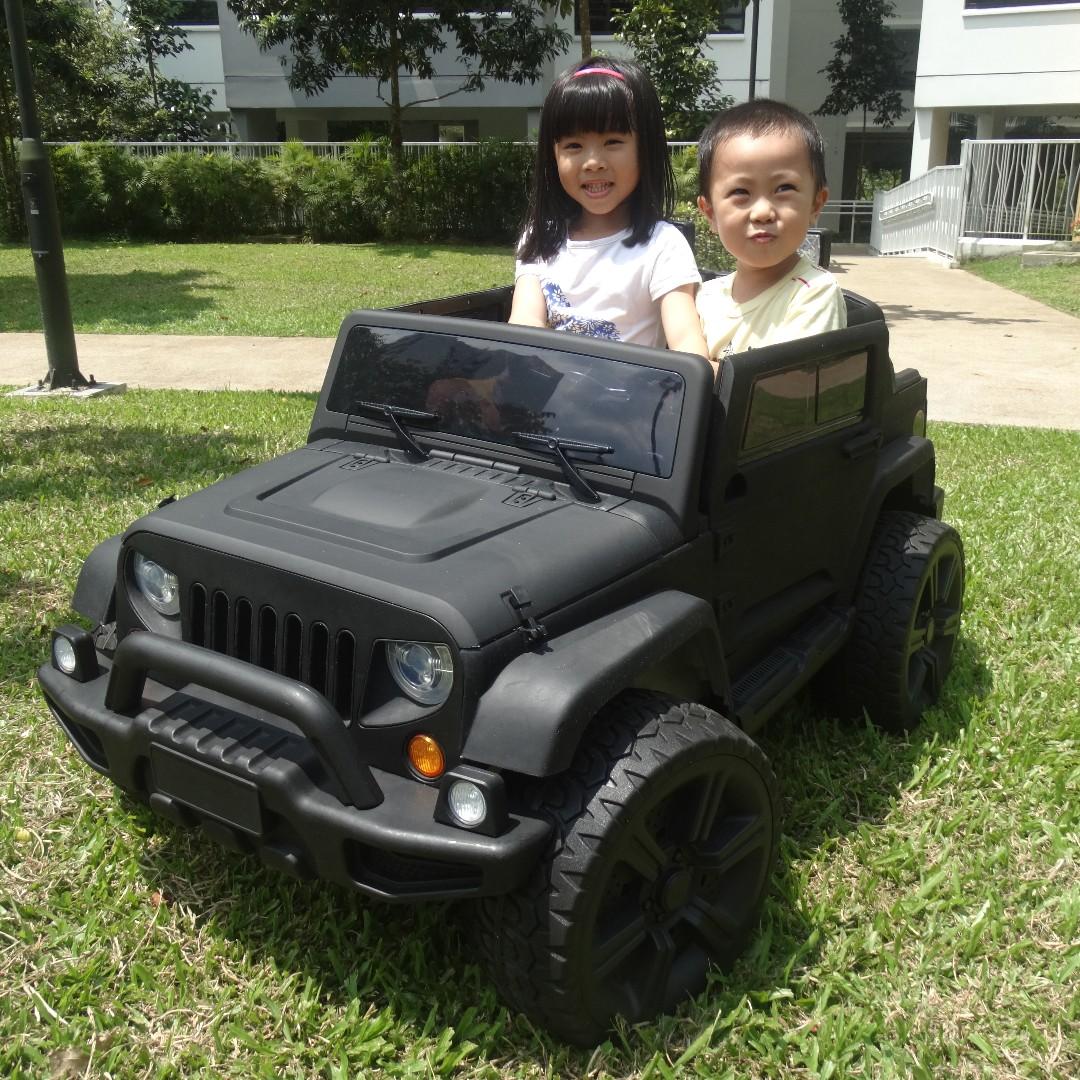 2 seater childrens electric cars