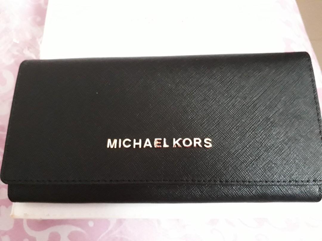 mk long wallet