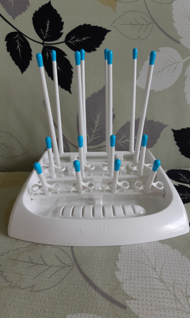 Munchkin Bottle Drying Rack, Babies & Kids, Nursing & Feeding, Weaning