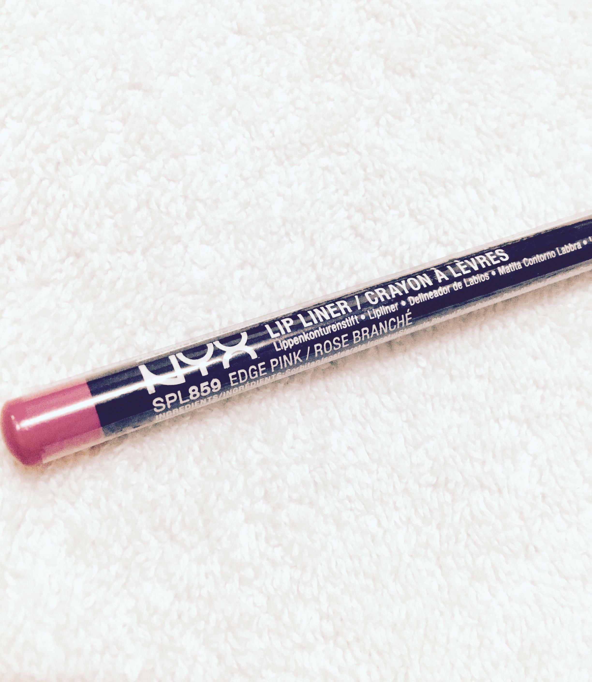NYX lip liner edge pink (Category: Makeup) located in Quezon City. Submitted by rainbowpride (Listing ID 192527824, Image 1). Description: 💯 authentic Brand new. Still sealed Got it from 🇺🇸 Nyx lip liner spl 859 Crayon à lèvres 😊.