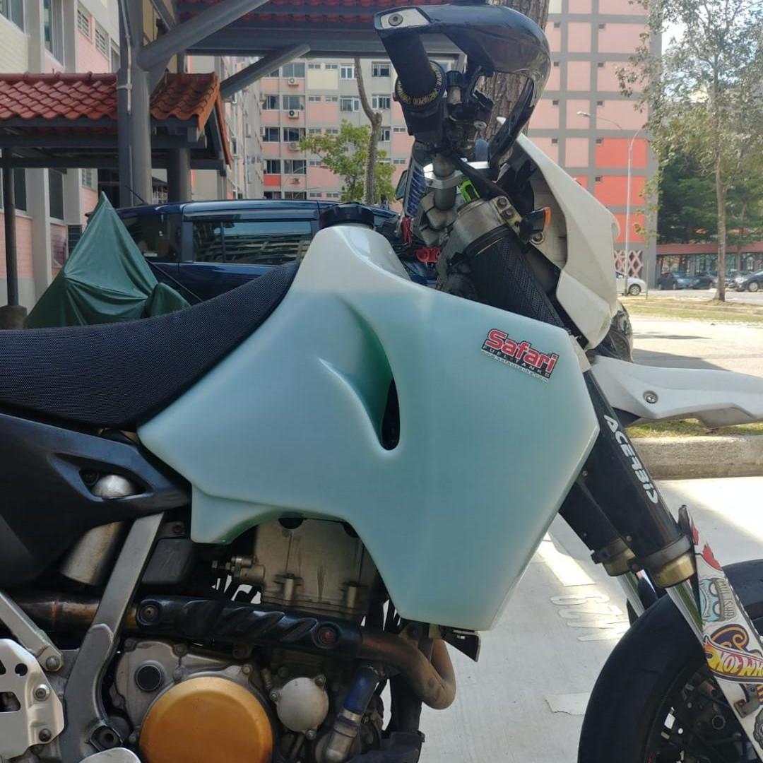 drz400 fuel tank