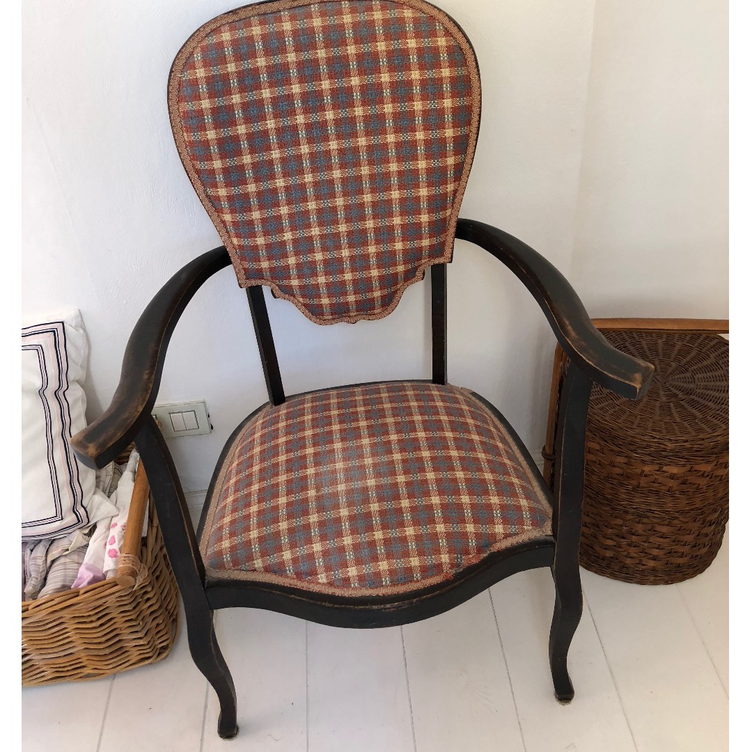 Small Antique Chair Furniture Tables Chairs On Carousell