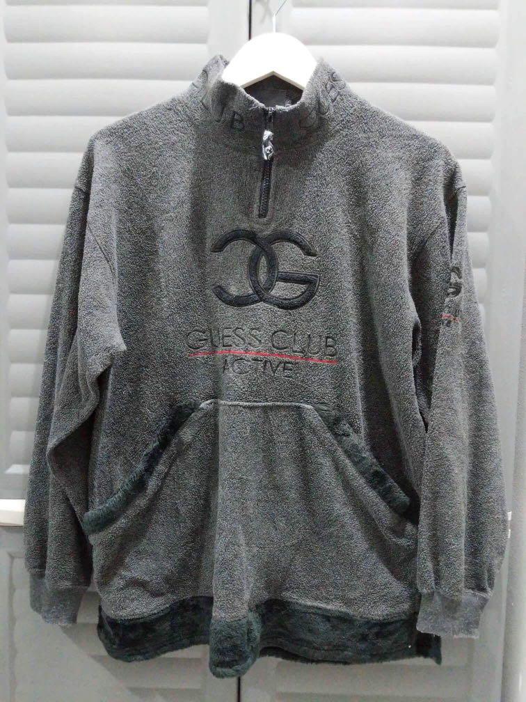 Vintage Guess Club Black and Grey Fleece, Men's Fashion, Coats, Jackets and Outerwear on Carousell