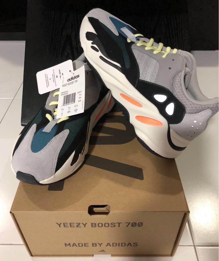 Yeezy boost 700 solid 2024 grey & chalk white