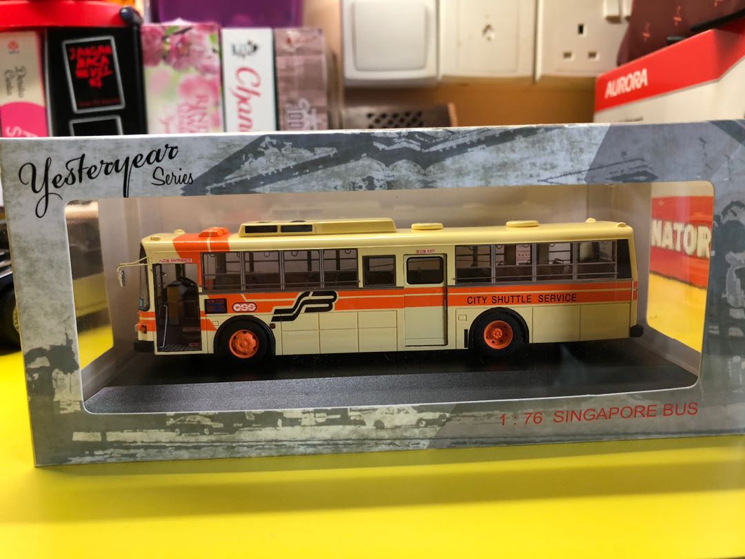 shuttle bus toy