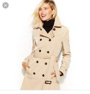 Women’s small Calvin Klein trench coat bnwt
