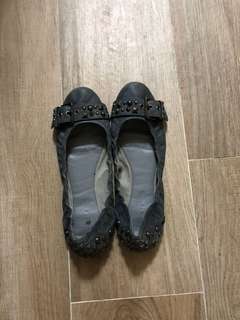 羊仔皮窩釘平底鞋 39碼64204045483779110