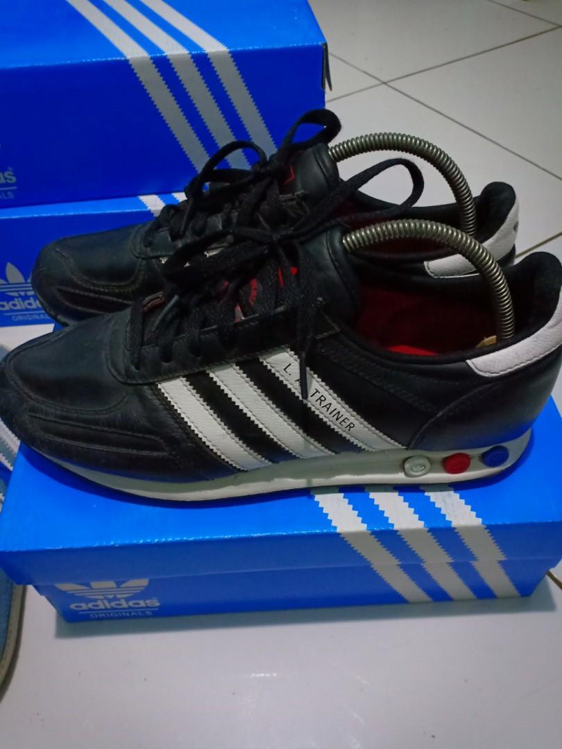 la trainer total black