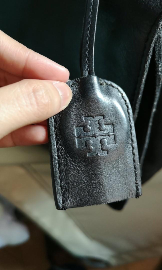 Tory burch satchel priscilla top handle black deals