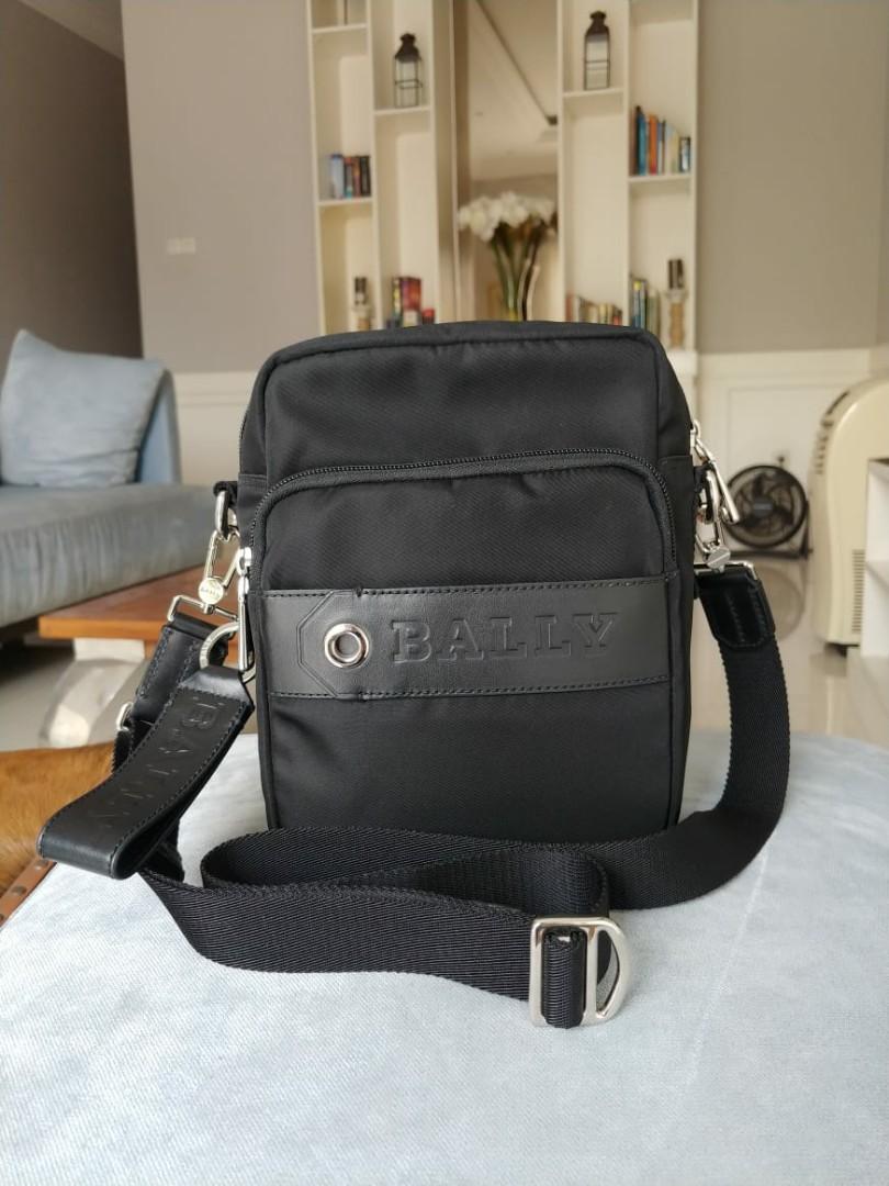 sling bag 2018