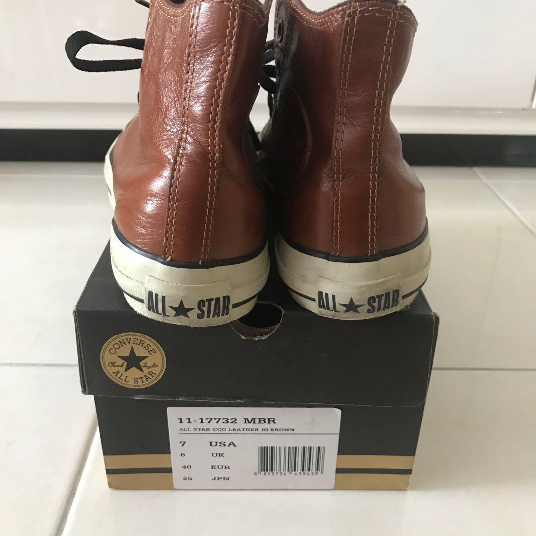 chuck taylor leather brown