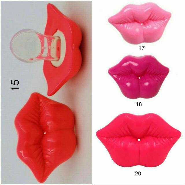 Empeng Dot Bayi Lucu Bibir No 15 Bayi Anak Perawatan Makanan Anak Di Carousell