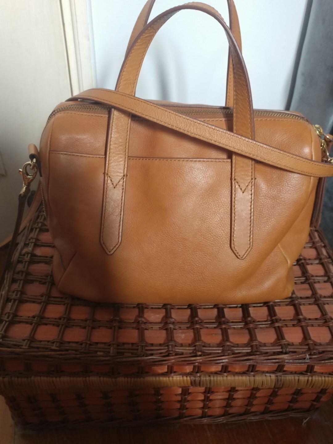 Fossil sydney satchel camel, Women's Fashion, Bags & Wallets, Cross