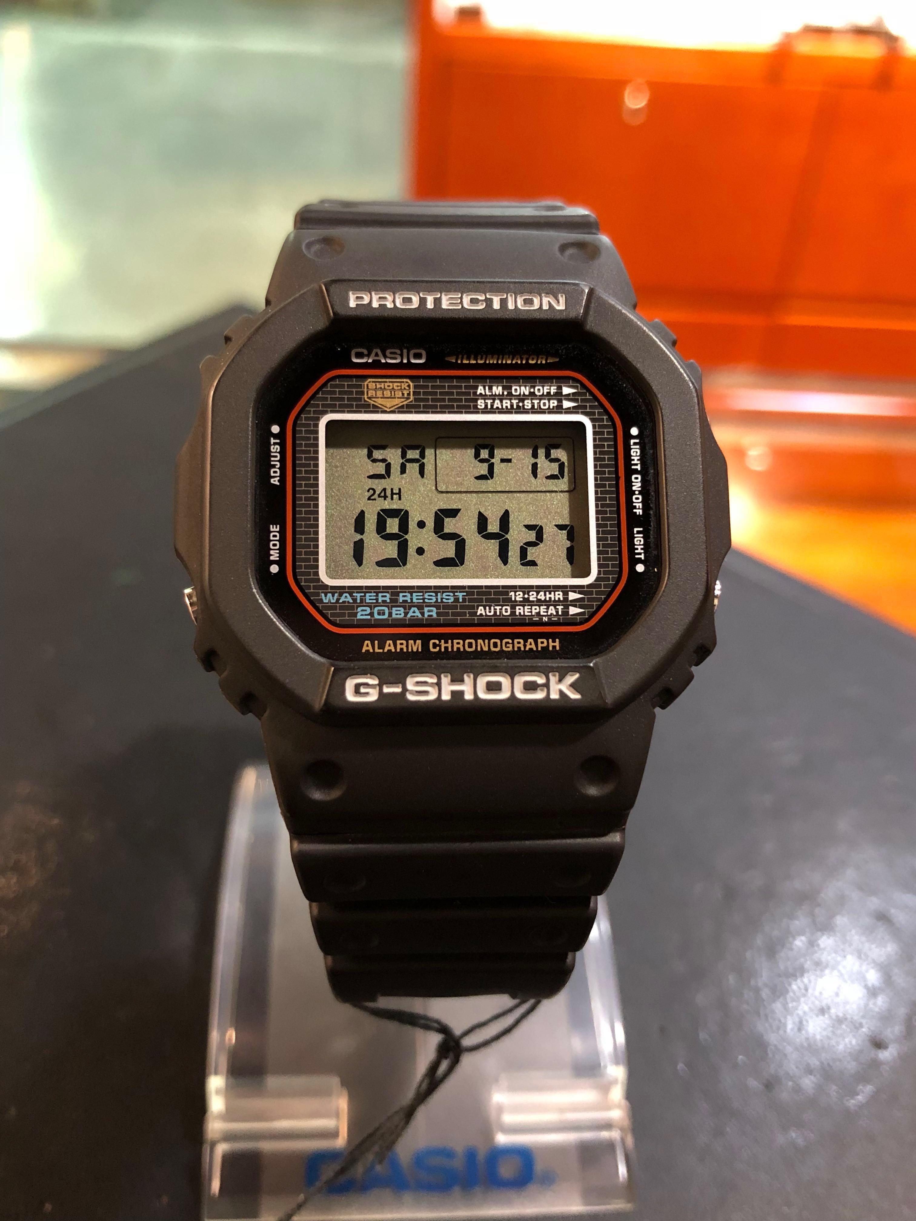 G-Shock DW-5000-1 DW5000 扭底經典2001年錶款收藏一流, 名牌, 手錶- Carousell