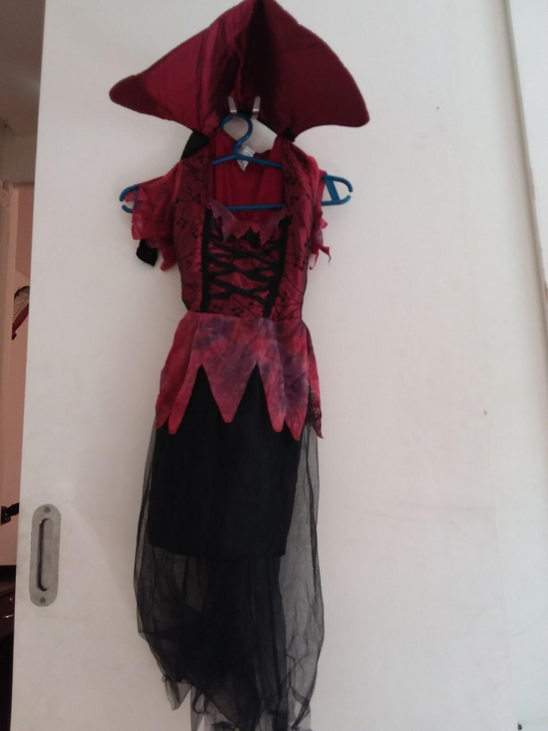 Halloween Dracula Costume For 5 To 6 Yrs Old Babies Kids Others On Carousell