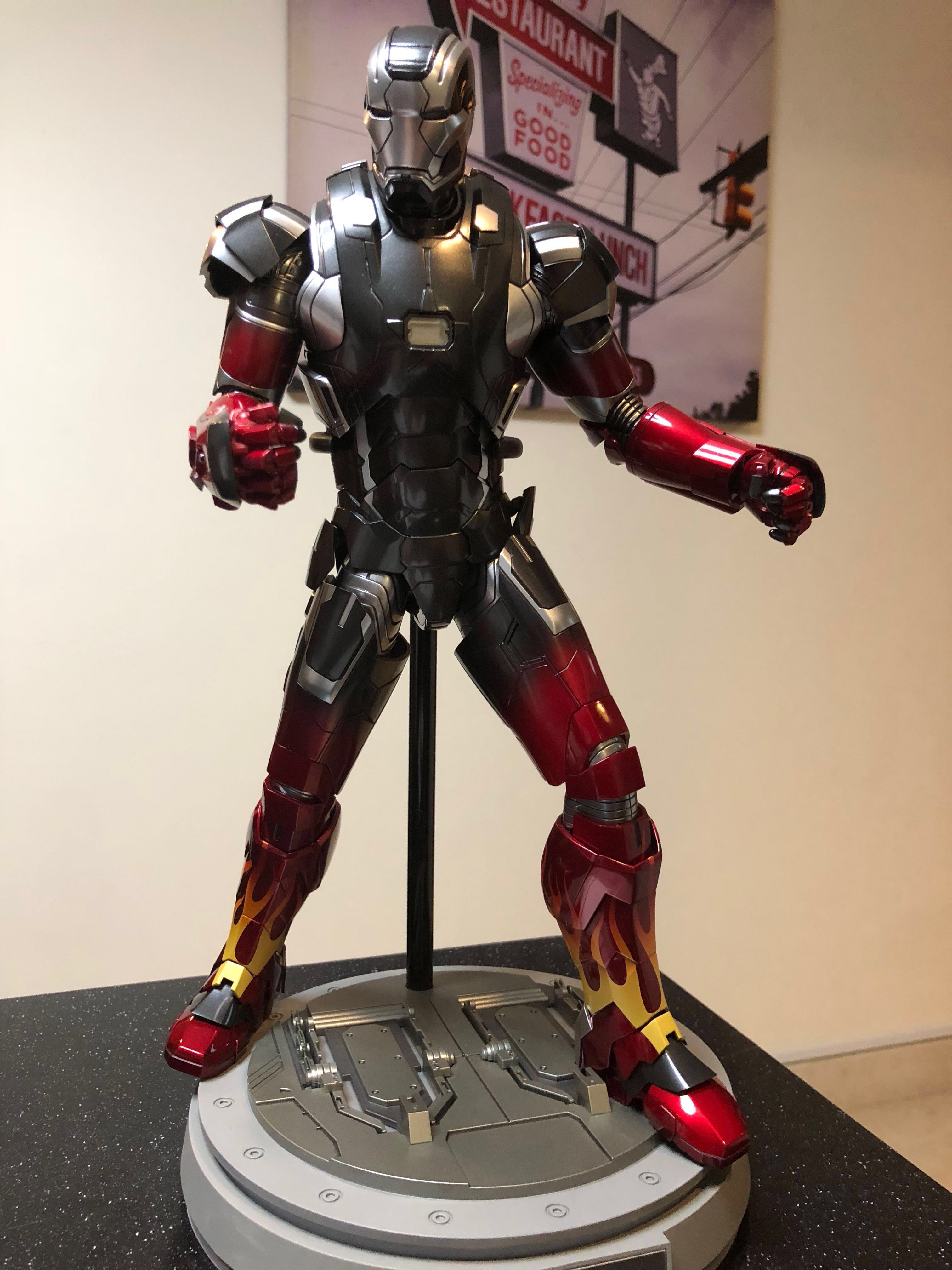 hot toys iron man hot rod