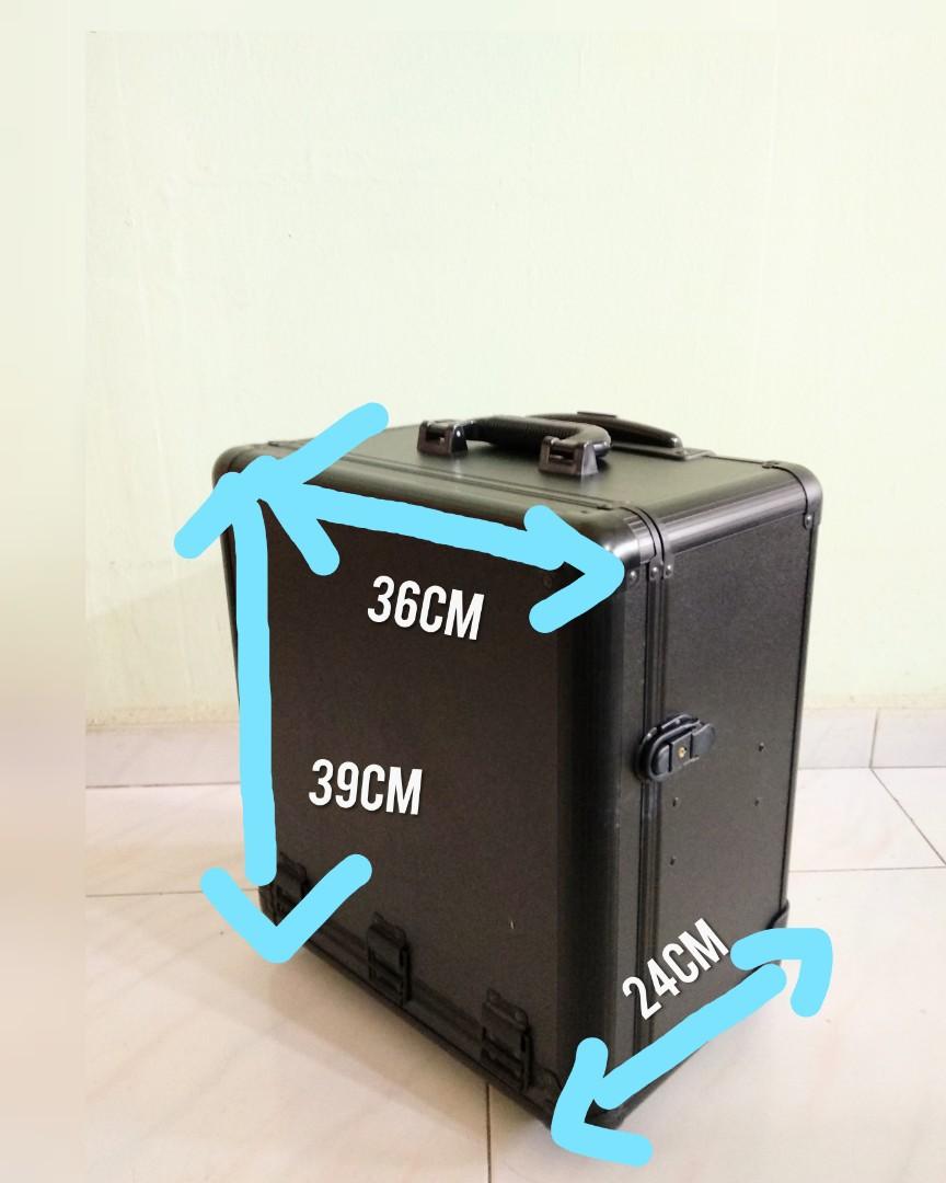 Makeup Case Trolley Bag With Wheels, Women's Fashion, Jewelry