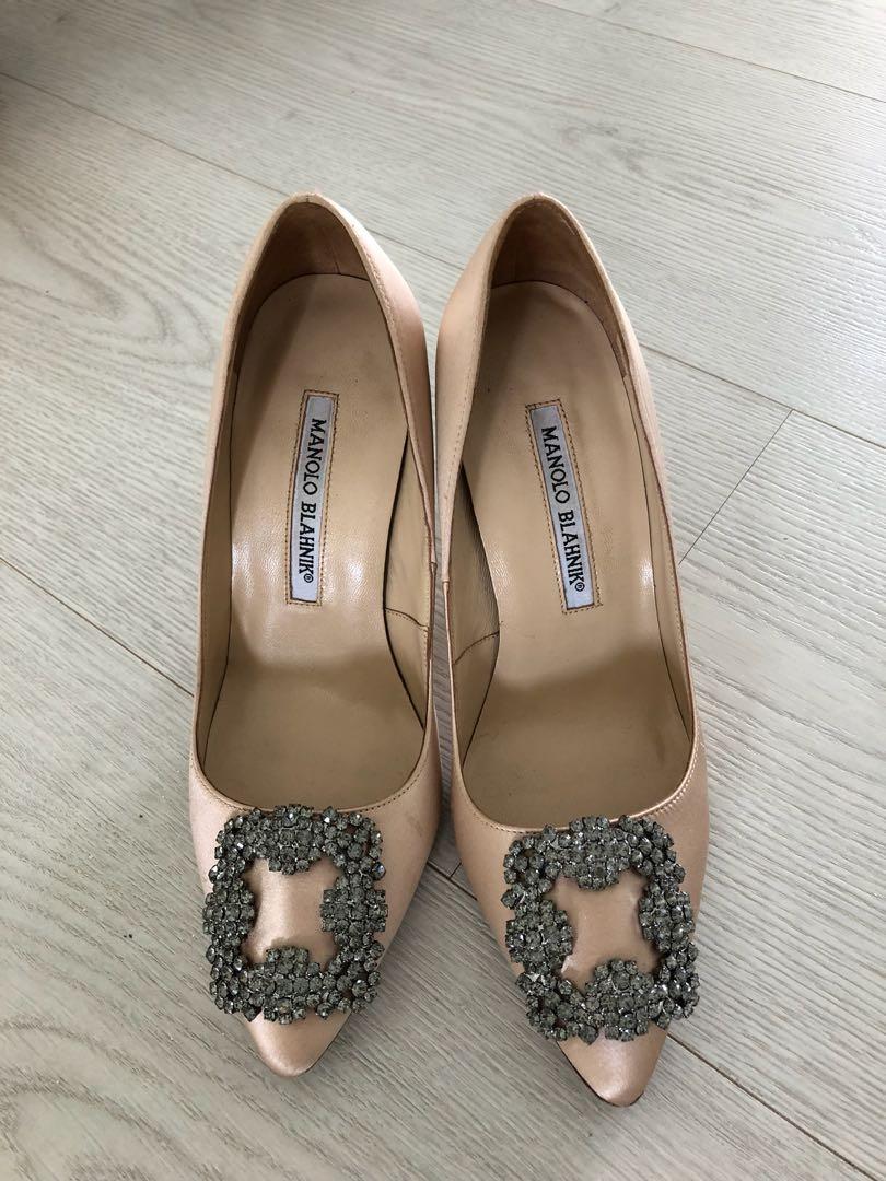 Manolo blahnik heel preloved shoe 