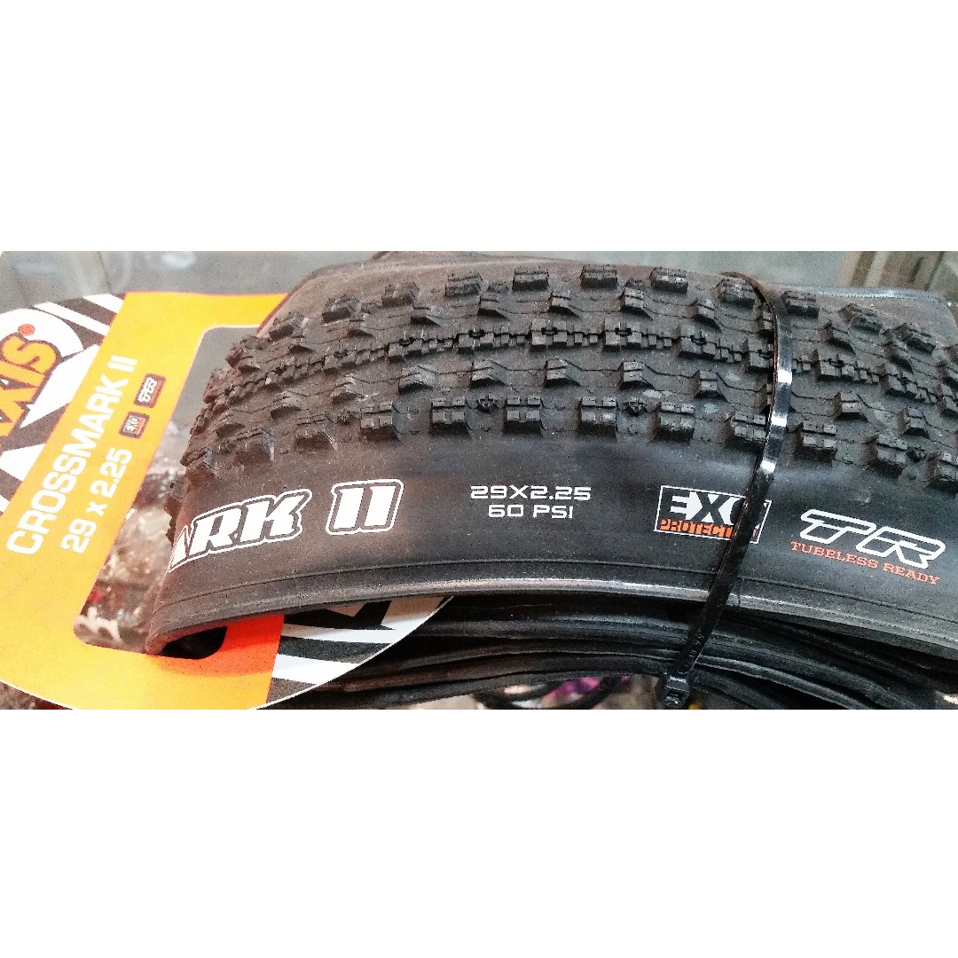 maxxis crossmark 29 2.25