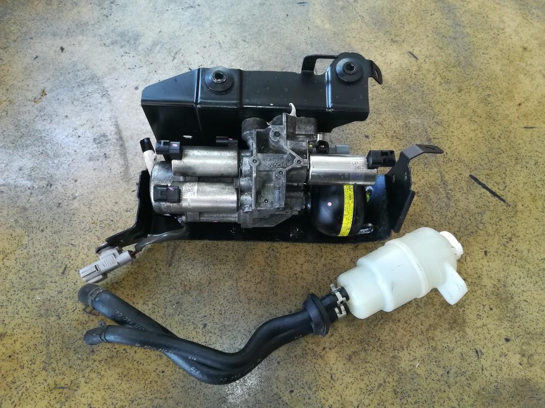 Mitsubishi EVO X AYC PUMP, Car Accessories, Accessories on Carousell