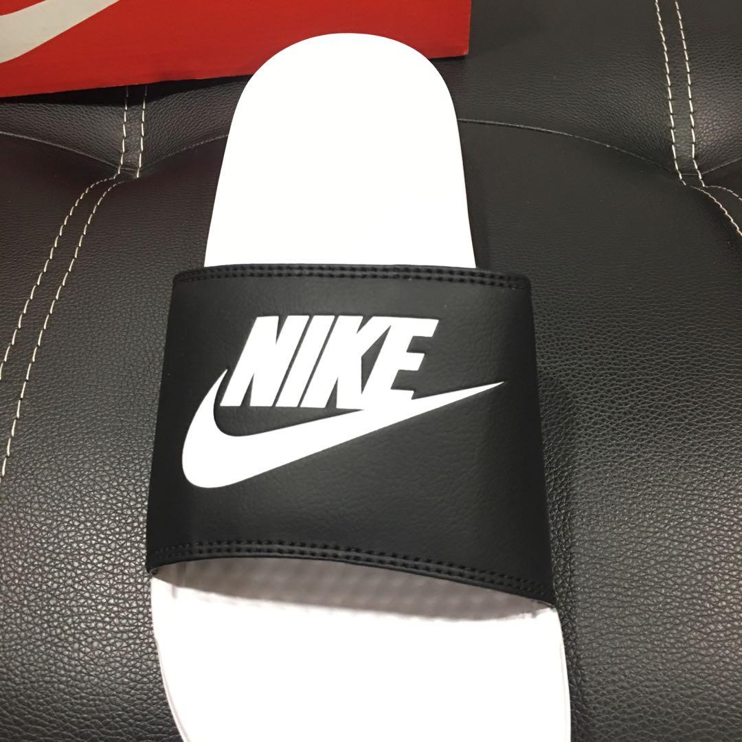 Nike Benassi Slides Mismatch, Men's Fashion, Footwear, Flipflops and Slides  on Carousell