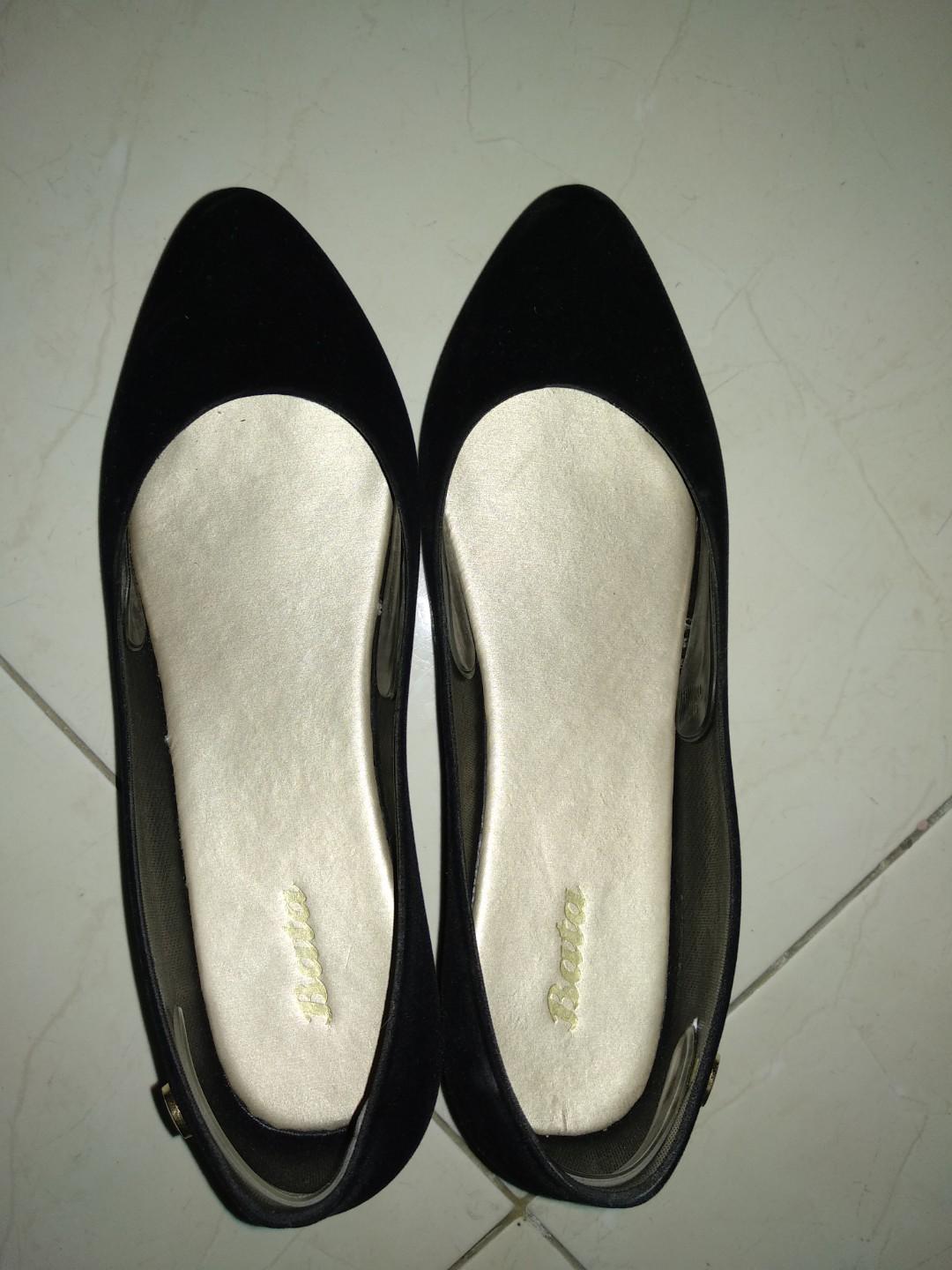 Jual Rugi Sepatu Wedges Bata Fesyen Wanita Sepatu Di Carousell