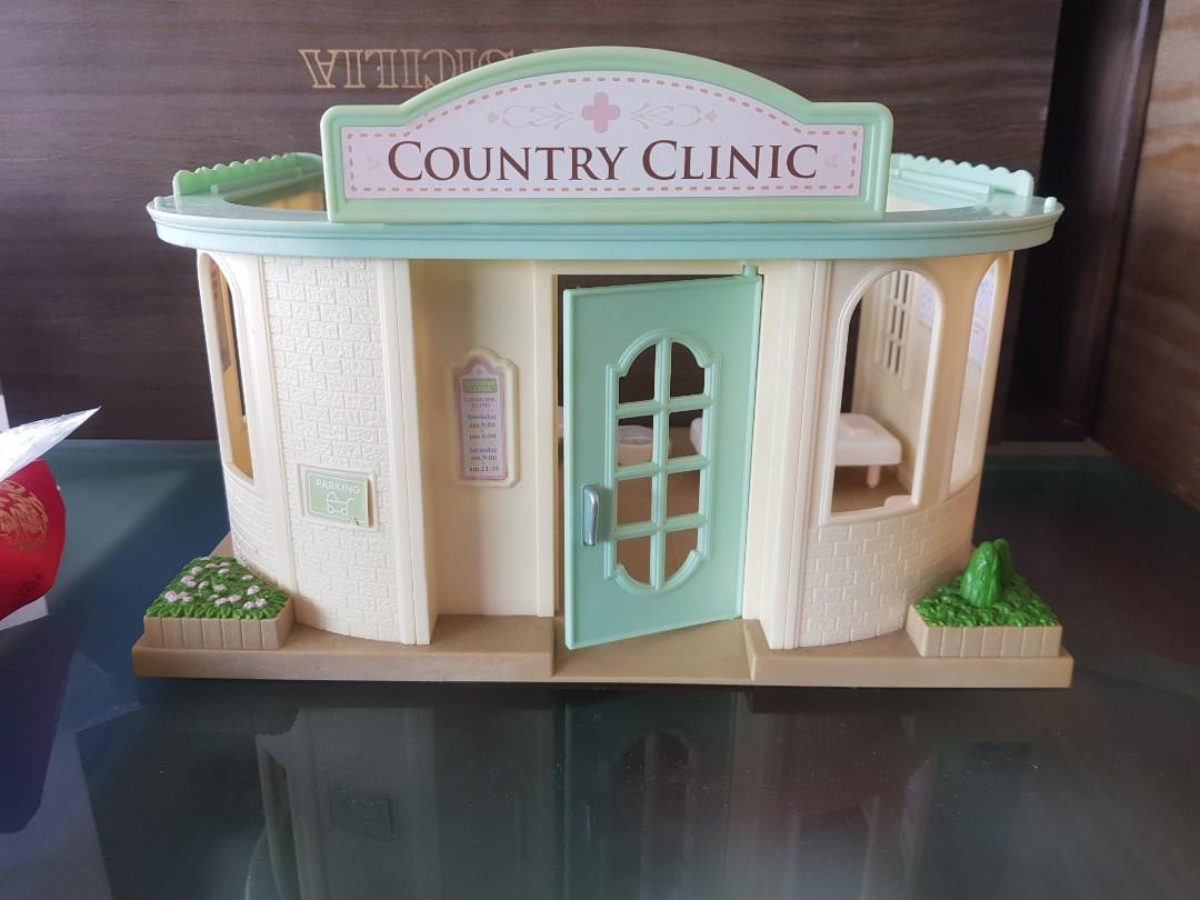 sylvanian families country clinic