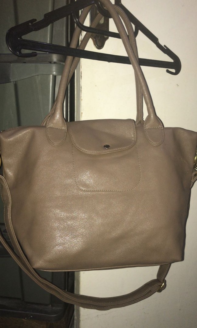 ukuran longchamp medium