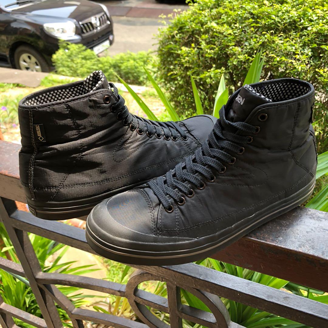 Tretorn gore hotsell tex boots