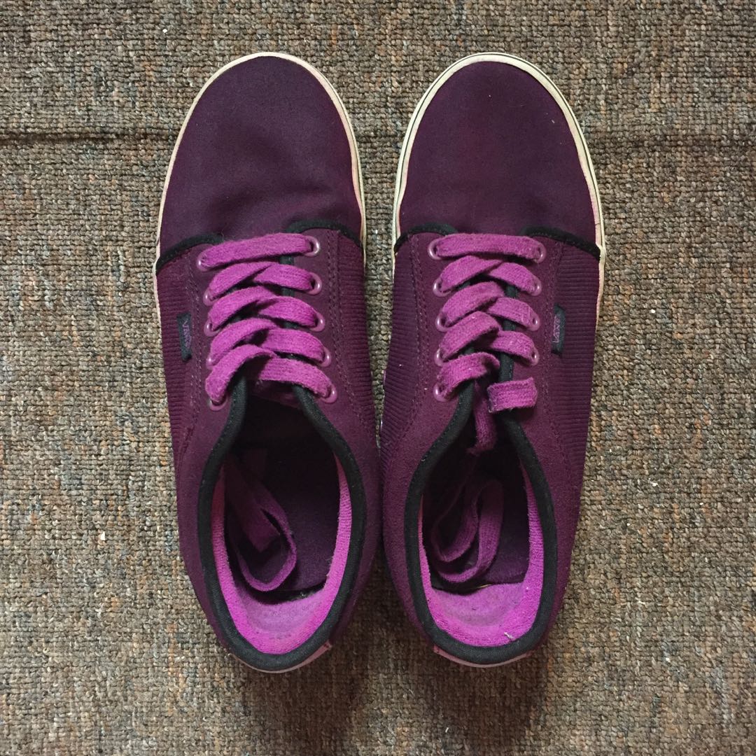 womens van shoes