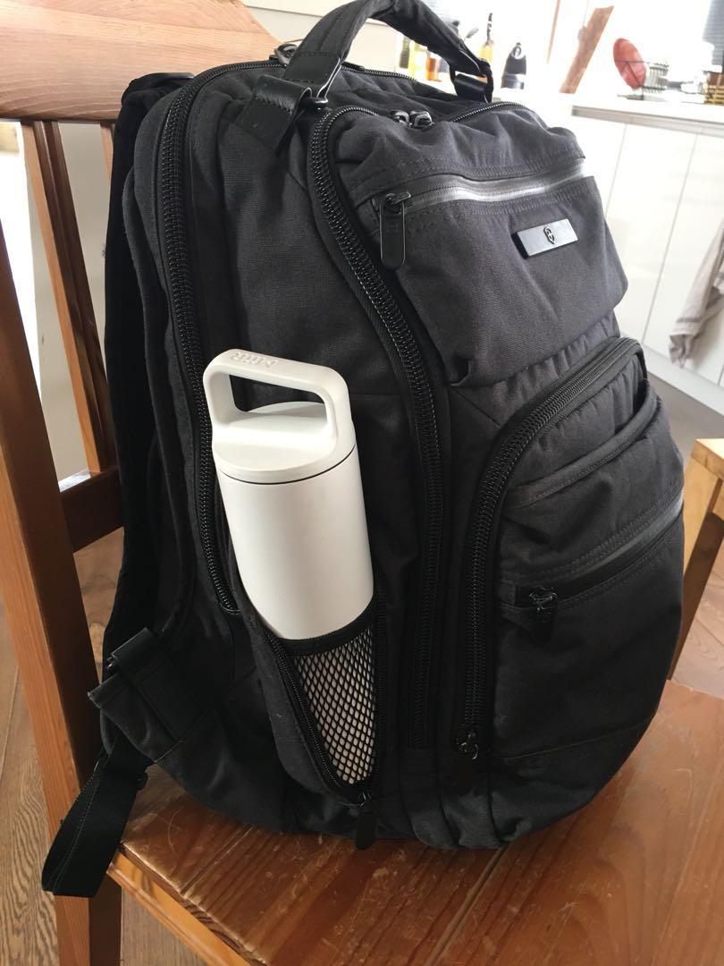 Victorinox architecture urban rath laptop deals backpack