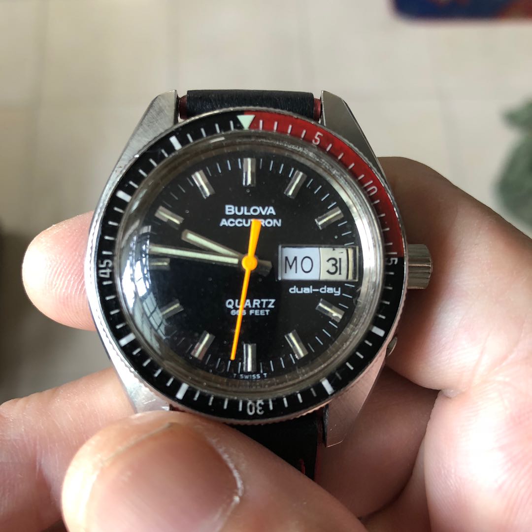 bulova accutron diver