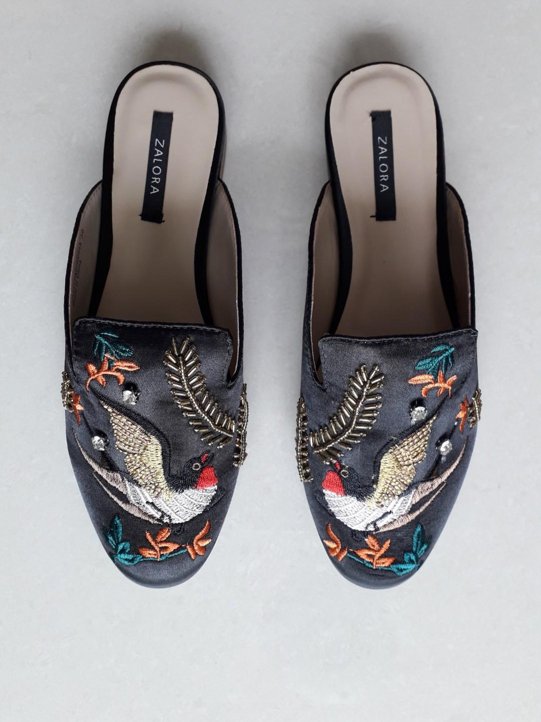 Zalora slippers best sale