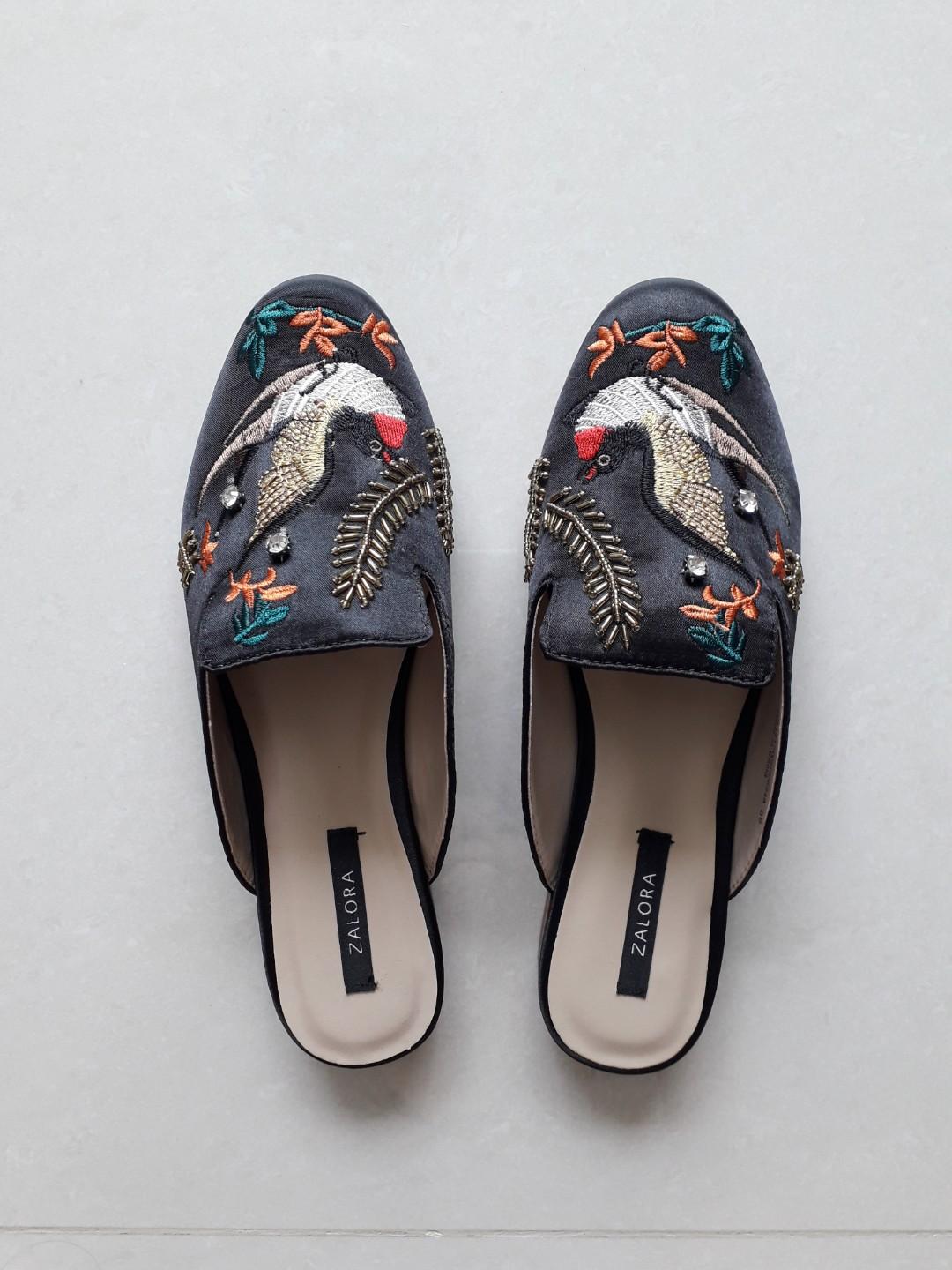 Zalora flip flops 2025