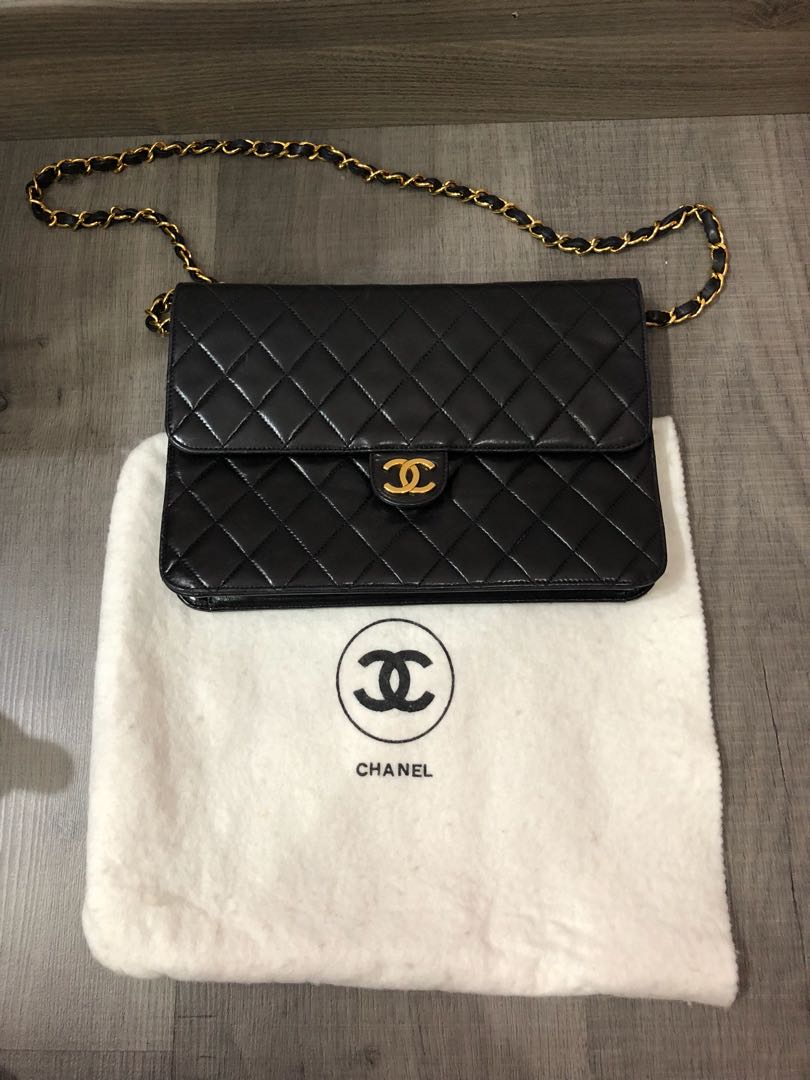 ?% Authentic Vintage Chanel Clutch Chain Bag, Luxury, Bags & Wallets on  Carousell