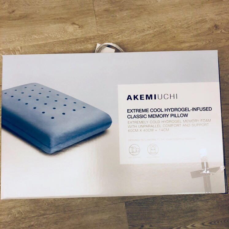 Akemi uchi memory pillow store