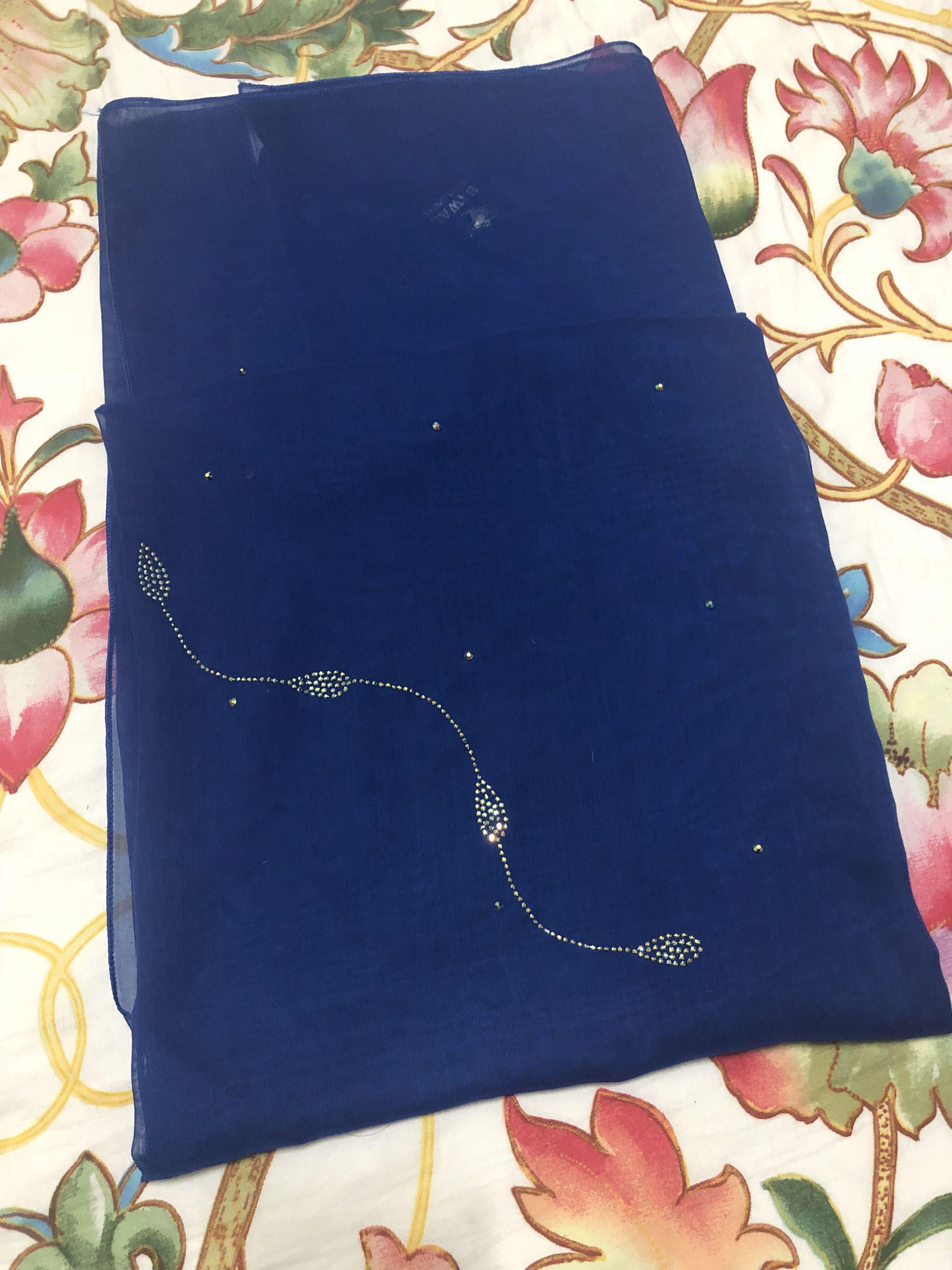 Bawal Exclusive - Mahkota Lara, Muslimah Fashion, Scarves on Carousell