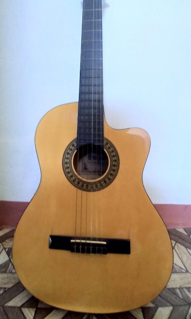 Rockstar guitar outlet company