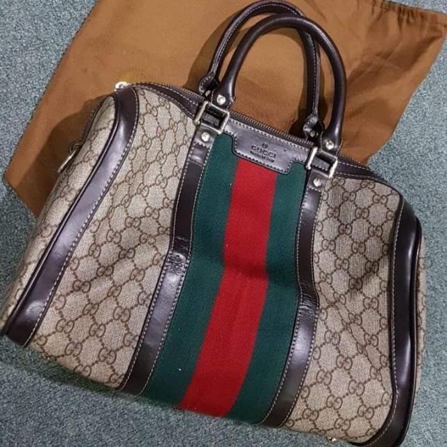GUCCI doctor bag (Category: Purses & Pouches) located in Mandaluyong City. Submitted by finplanner (Listing ID 192715240, Image 1). Description: .