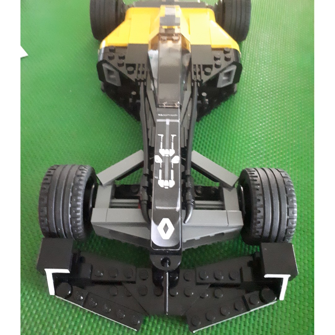lego renault f1