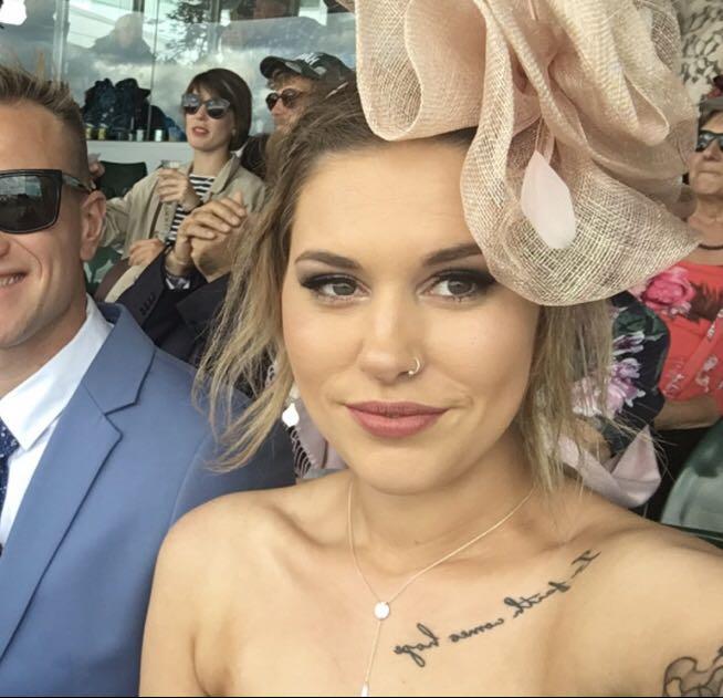 Lovisa fascinator, Women's Fashion, Accessories on Carousell