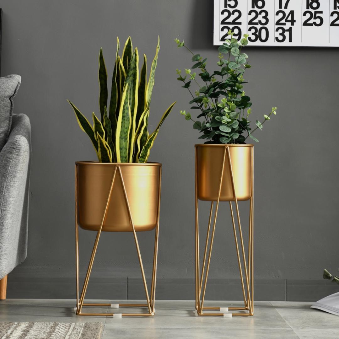 Metal Flower Pot Stand / Deco / Vase, Furniture & Home Living, Home
