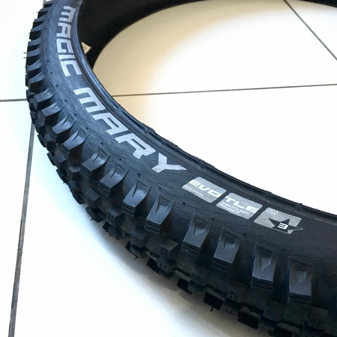 Schwalbe Magic Mary Evo 26, Sports Equipment, Bicycles & Parts 