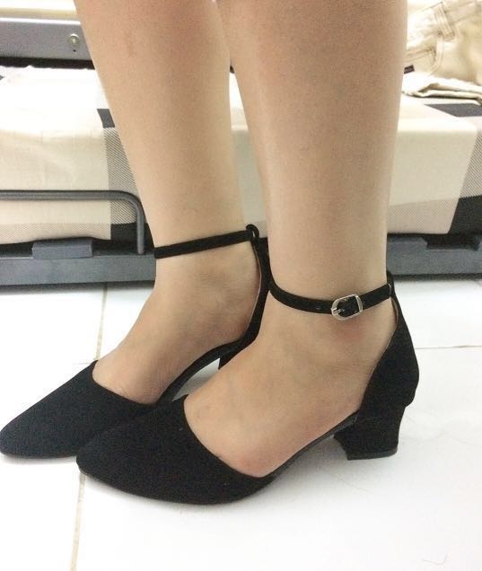 Sepatu Hak Tinggi Uk 5cm Fesyen Wanita Sepatu Di Carousell