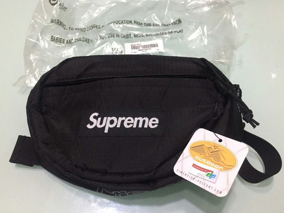Supreme fanny pack fw18 top