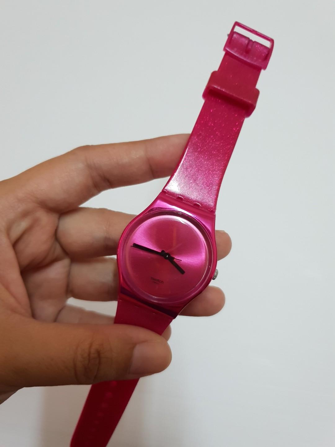 Swatch pink glitter