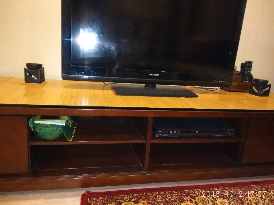 Used tv console, Furniture & Home Living, Furniture, TV Consoles on