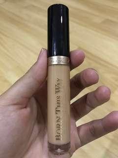 Too Faced Born This Way Concealer (shade medium)